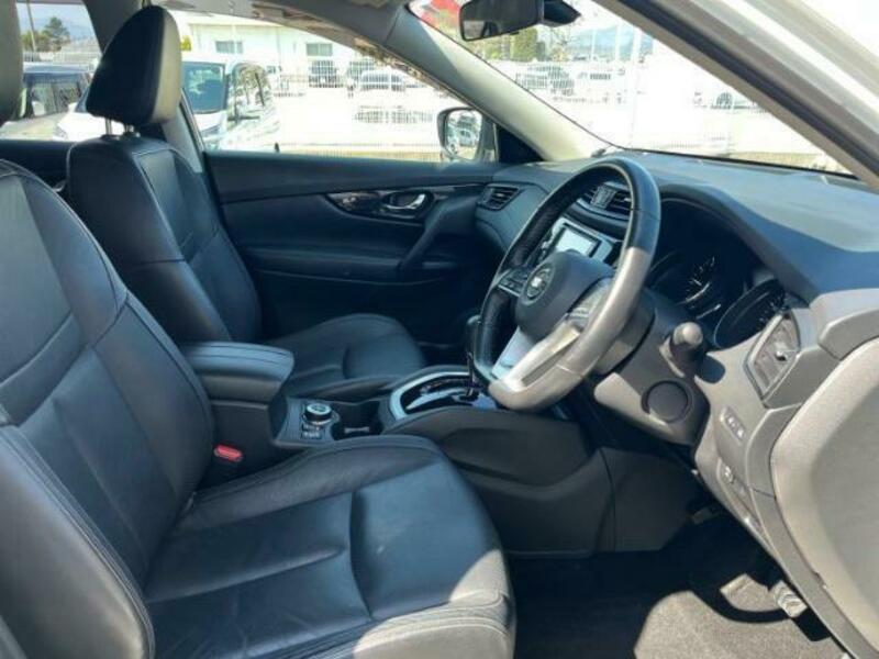 X-TRAIL-3