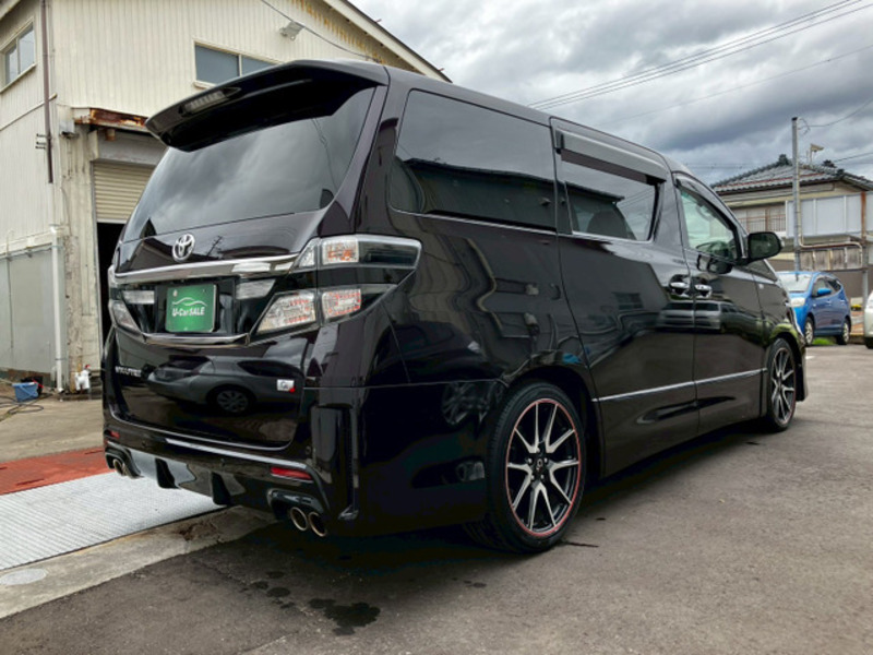 VELLFIRE-4