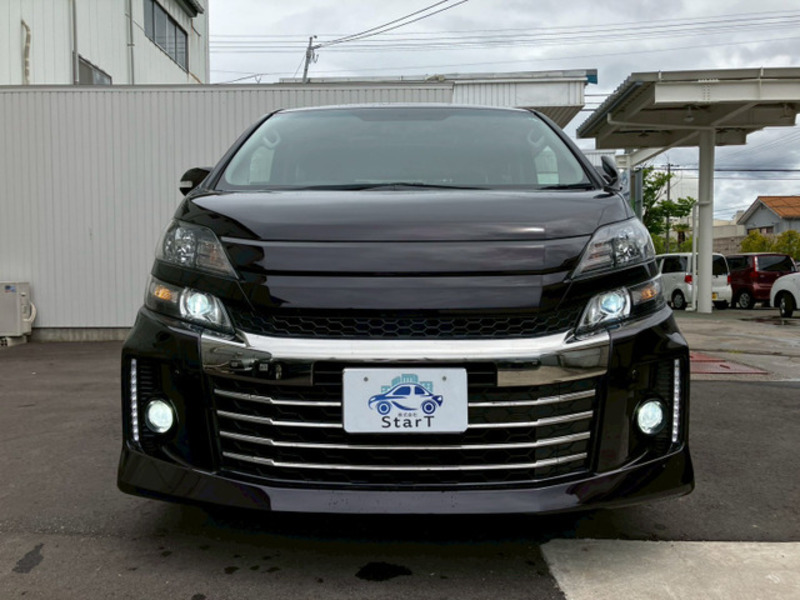VELLFIRE-1