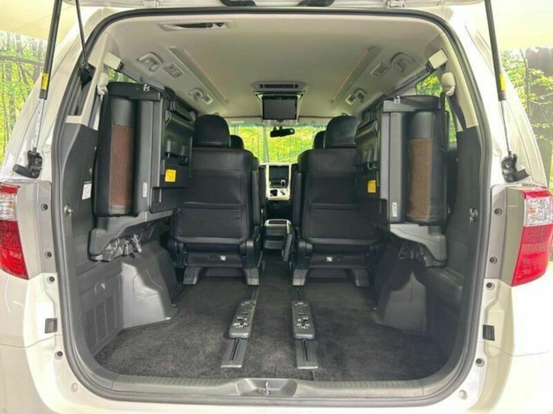 ALPHARD-9