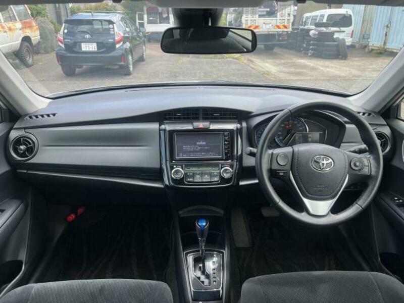 COROLLA AXIO
