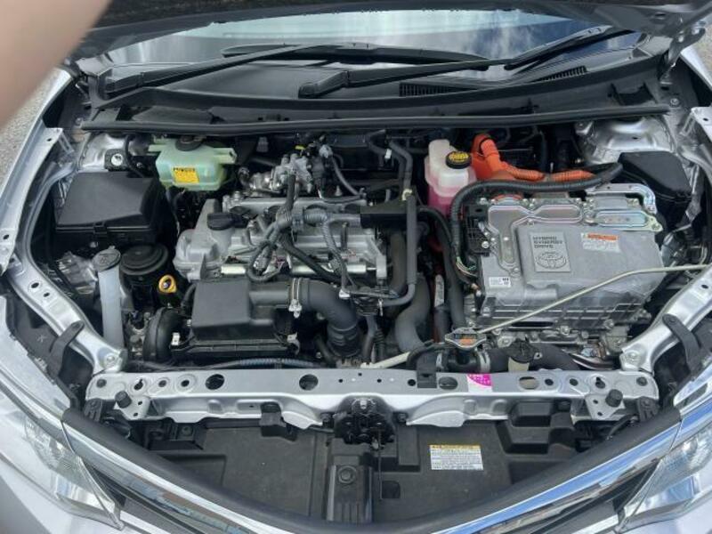 COROLLA AXIO