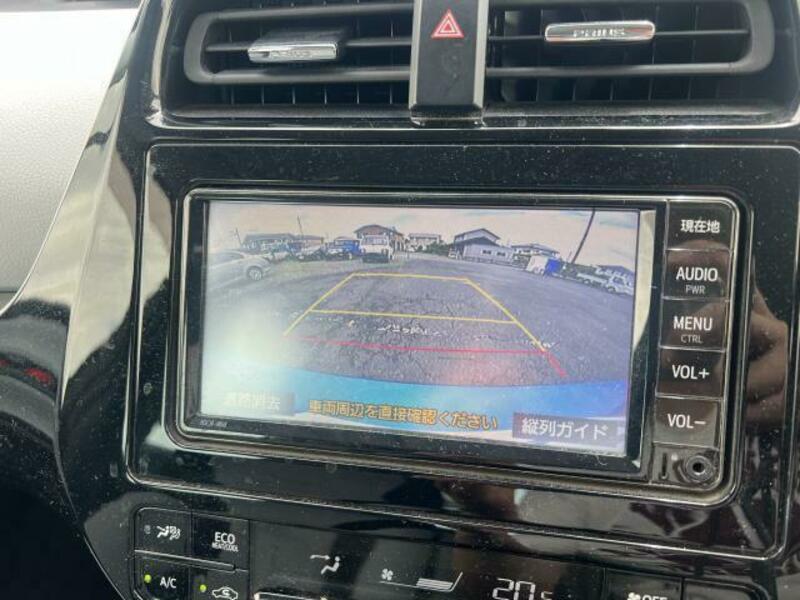PRIUS-13