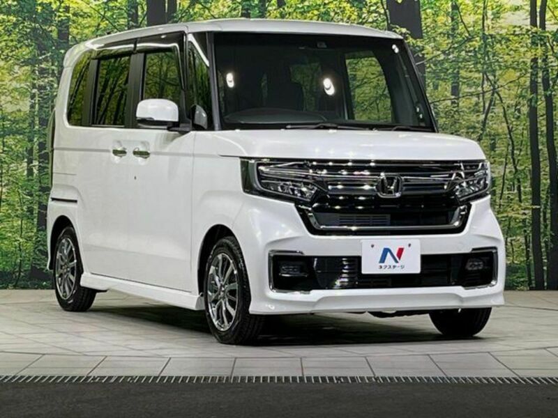 N BOX CUSTOM