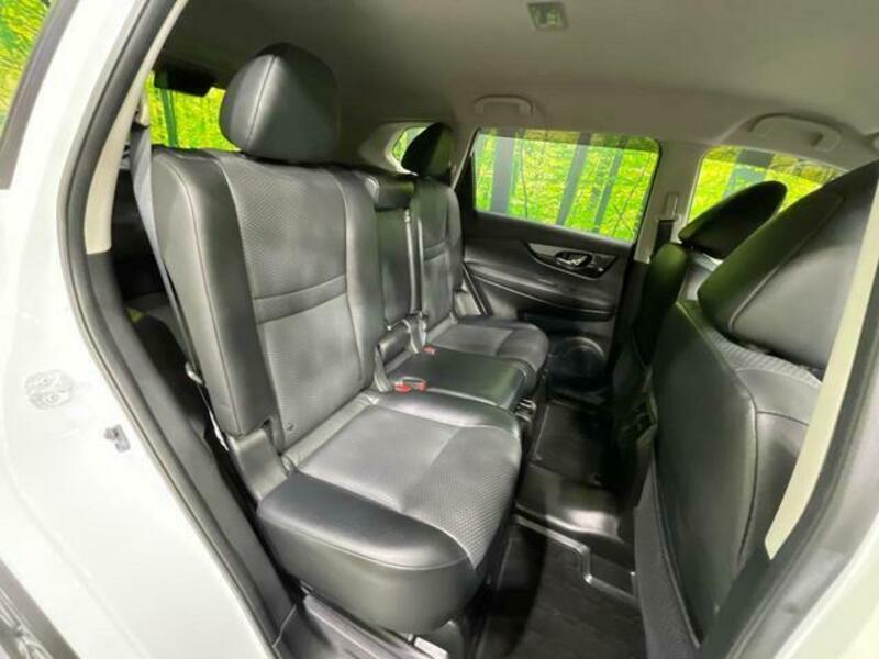 X-TRAIL-8