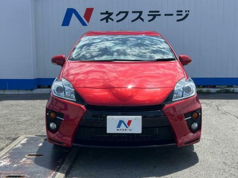 PRIUS-11