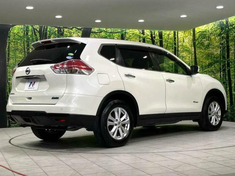 X-TRAIL-17