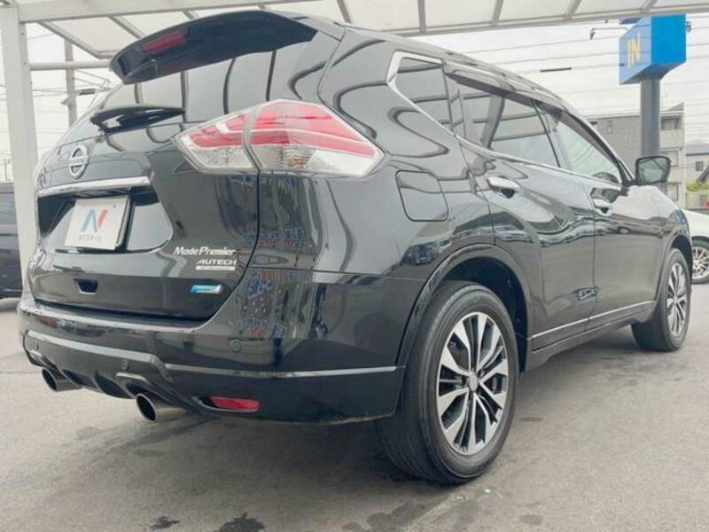X-TRAIL-16