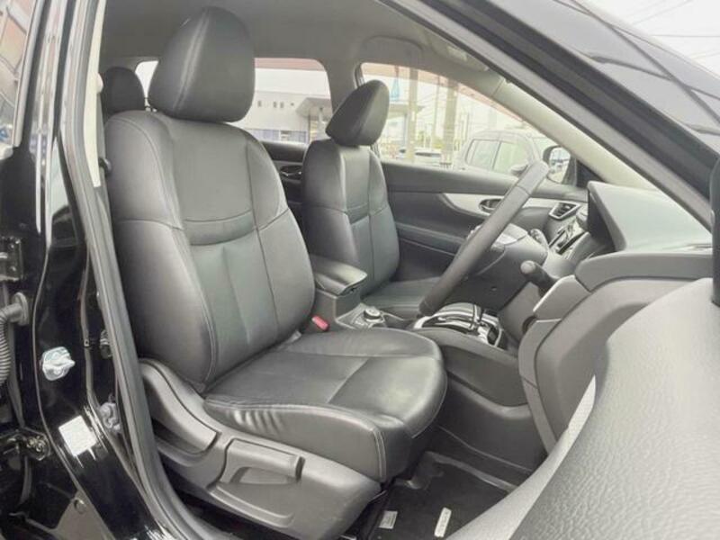 X-TRAIL-9