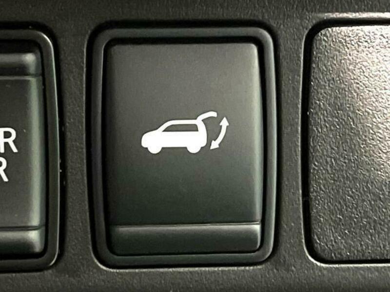 X-TRAIL-5