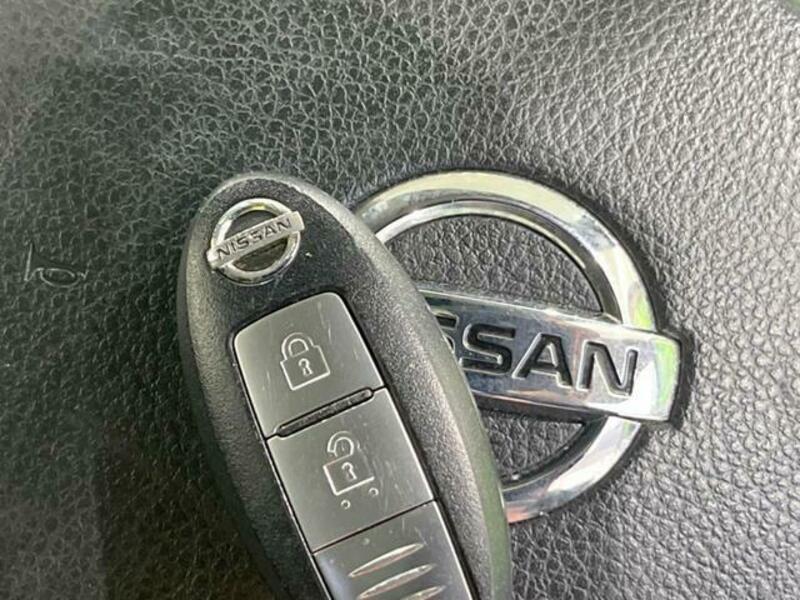 X-TRAIL-4