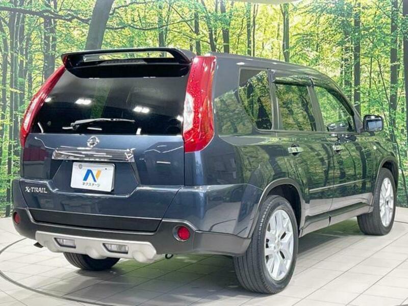 X-TRAIL-16