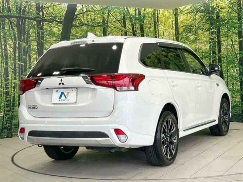 OUTLANDER PHEV