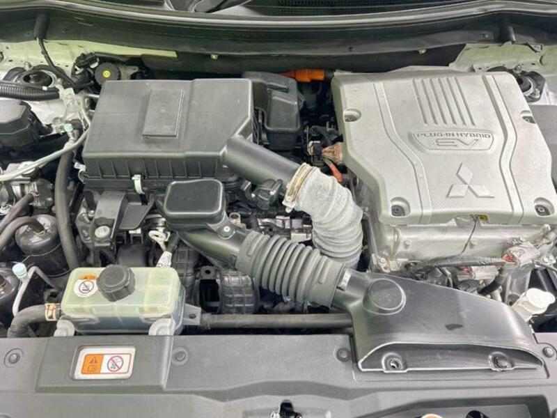OUTLANDER PHEV