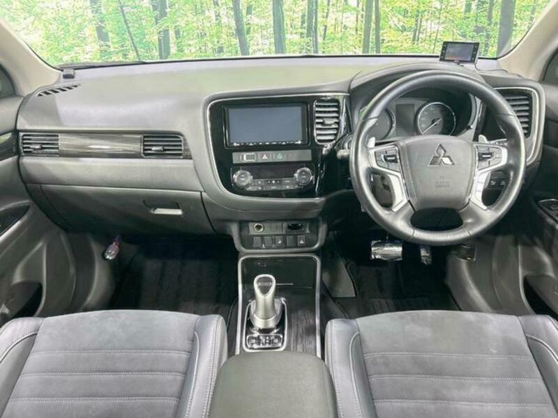 OUTLANDER PHEV