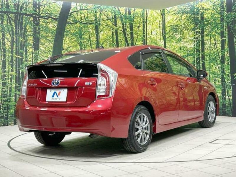 PRIUS-16
