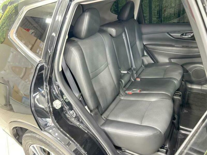 X-TRAIL-8