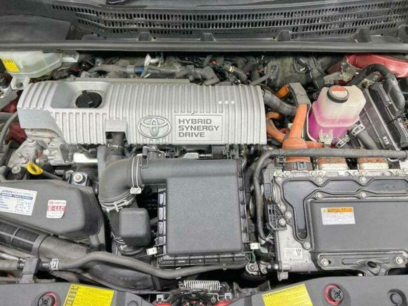 PRIUS-17