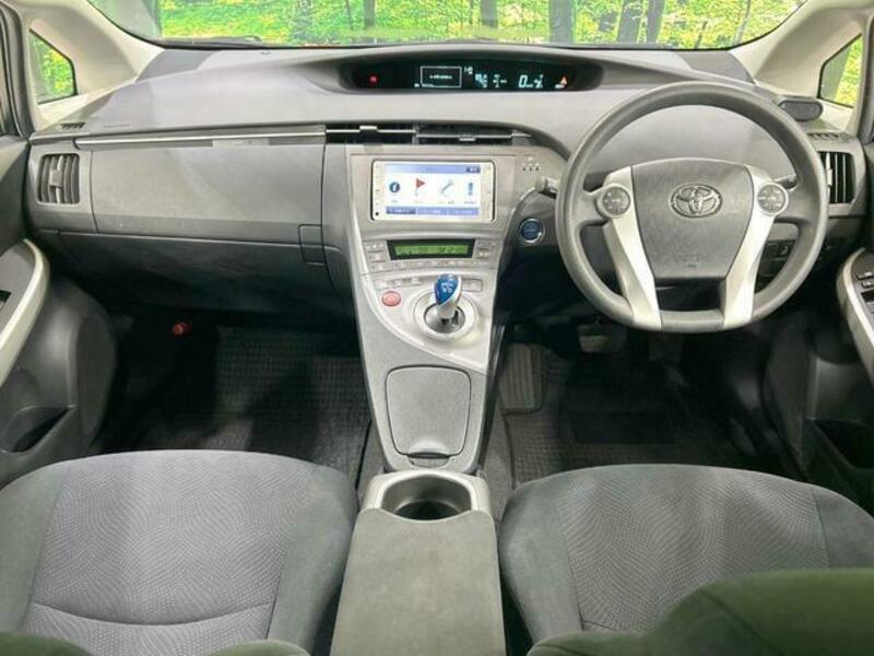 PRIUS-1