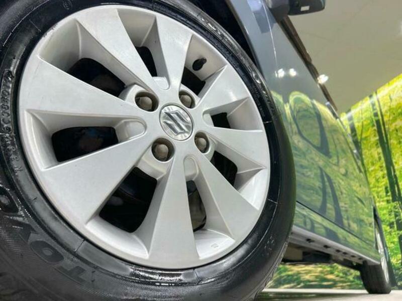 WAGON R-12