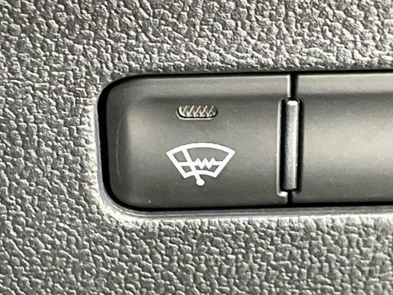 PRIUS-5