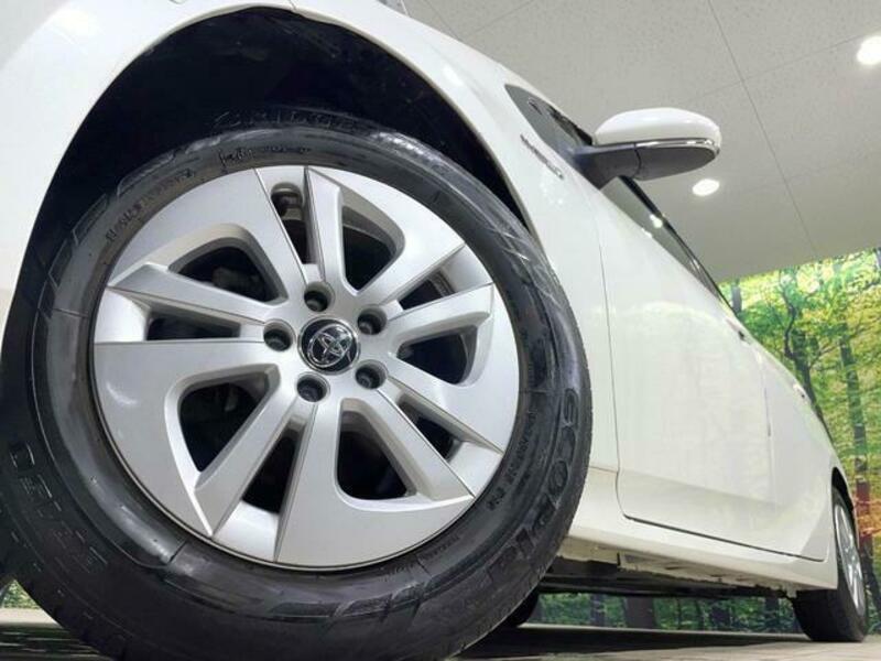 PRIUS-12