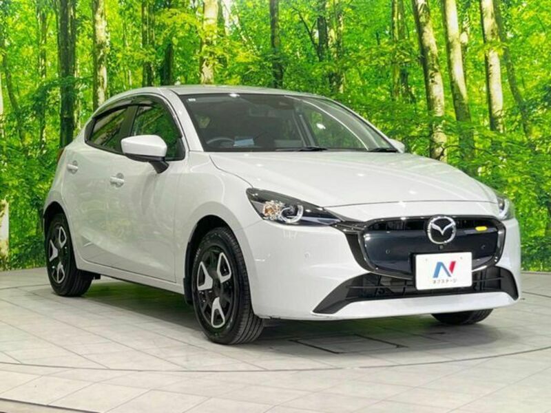 MAZDA2