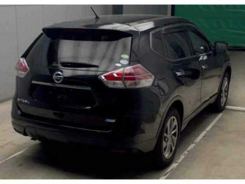 X-TRAIL-4