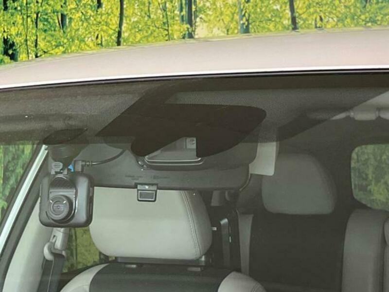 X-TRAIL-2