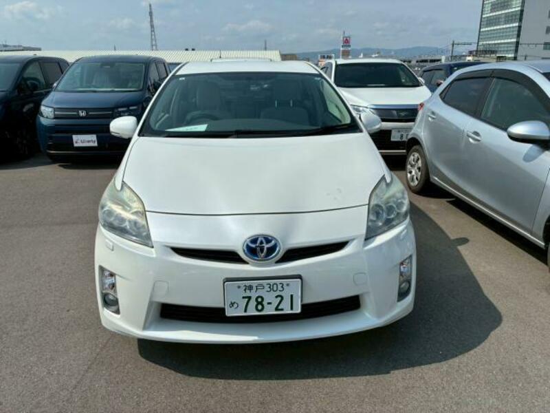 PRIUS-3