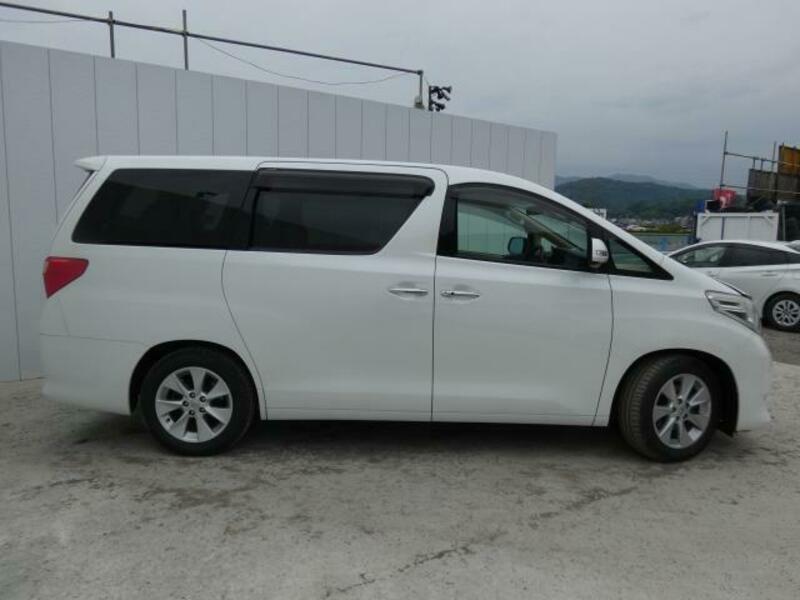 ALPHARD-9