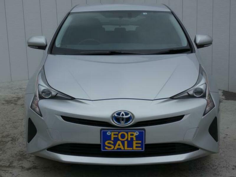 PRIUS-10