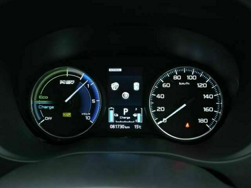 OUTLANDER PHEV