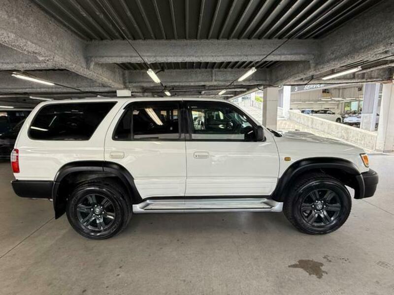 HILUX SURF