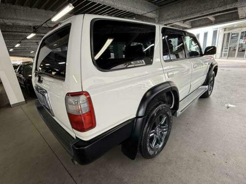 HILUX SURF