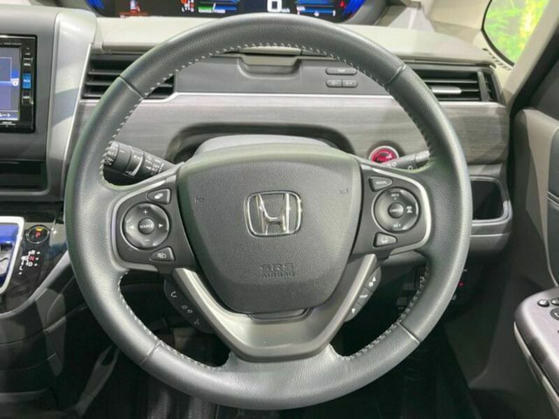 FREED HYBRID-11