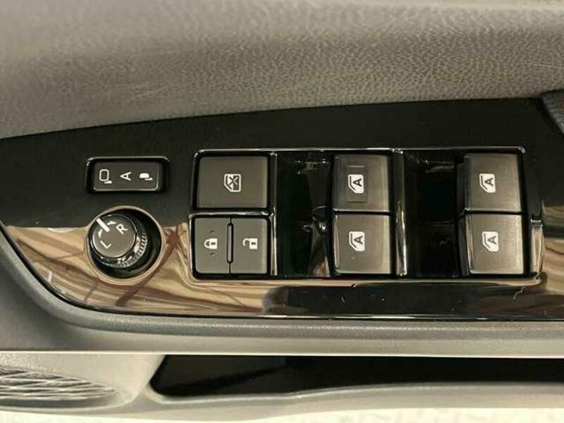 PRIUS-13