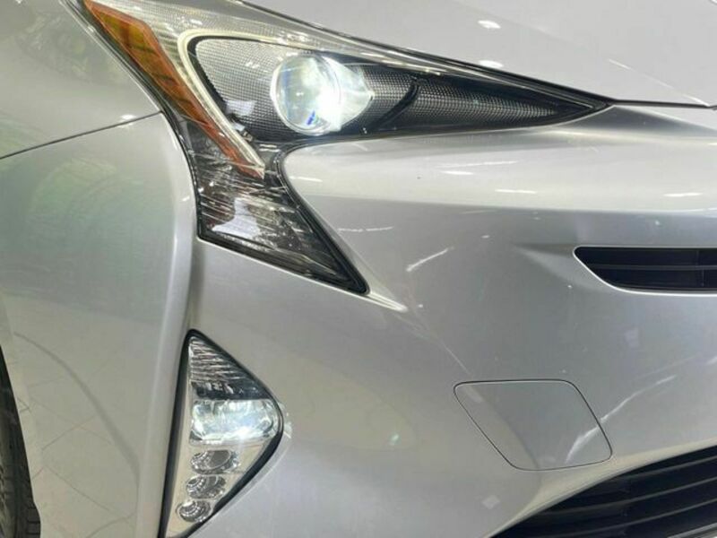 PRIUS-5