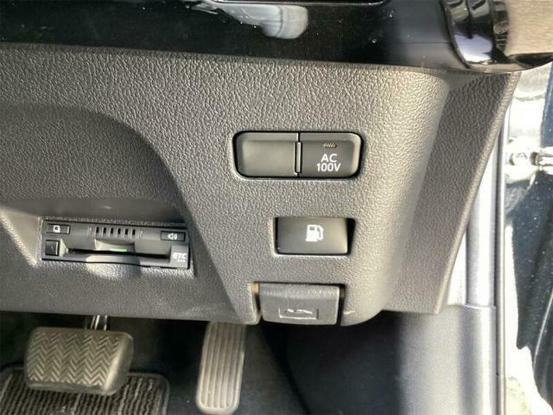 PRIUS-15