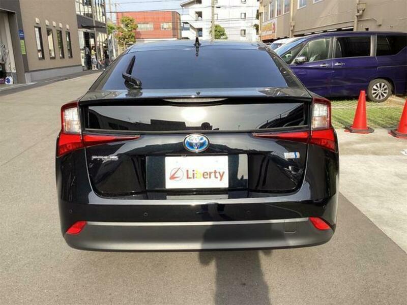 PRIUS-5