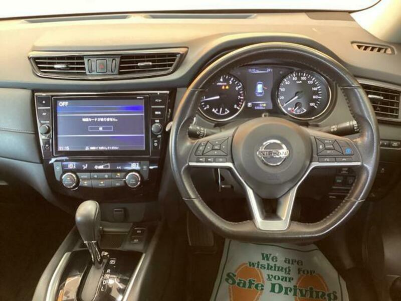 X-TRAIL-4