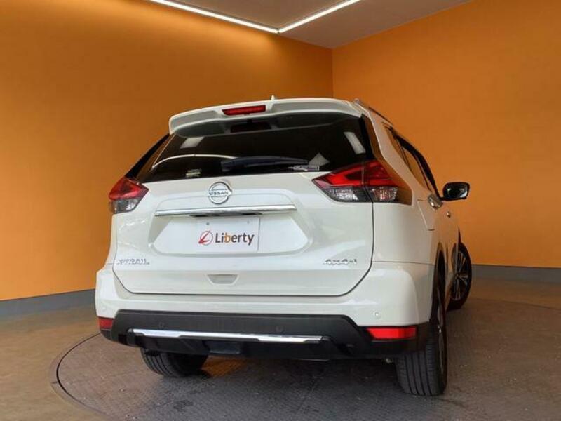 X-TRAIL-15