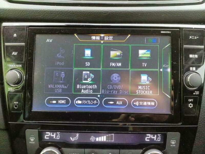 X-TRAIL