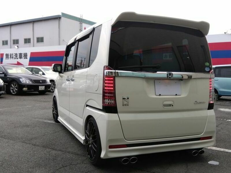 N BOX CUSTOM