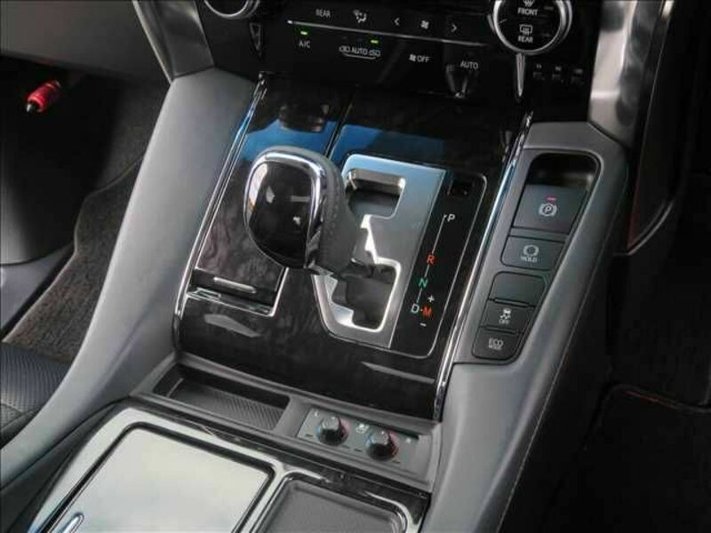 ALPHARD-11