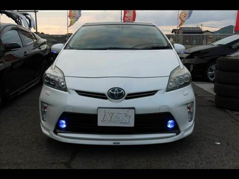 PRIUS-1