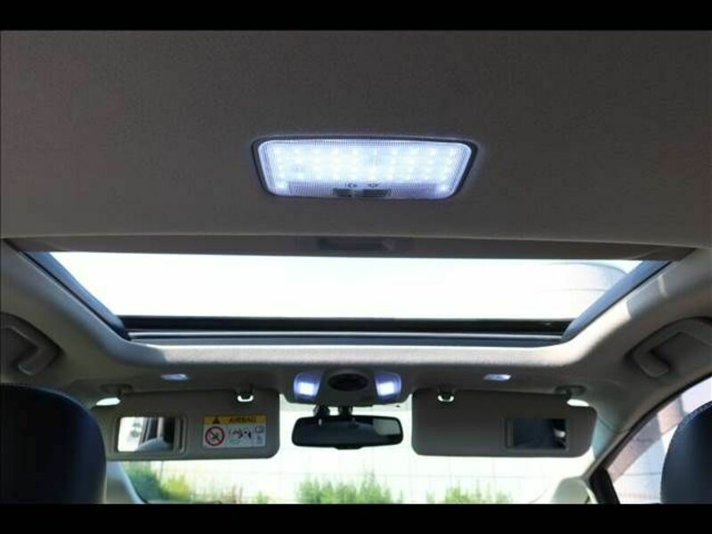 PRIUS-18