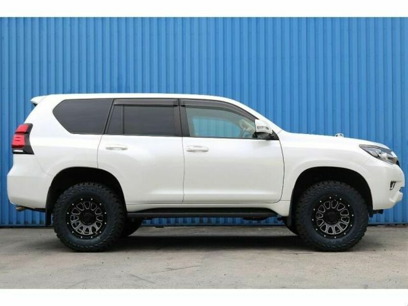 LAND CRUISER PRADO