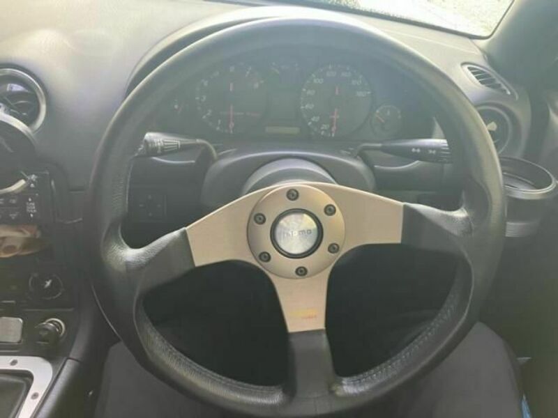 ROADSTER