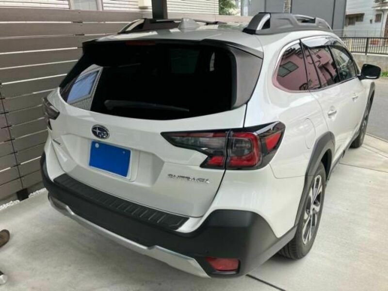LEGACY OUTBACK